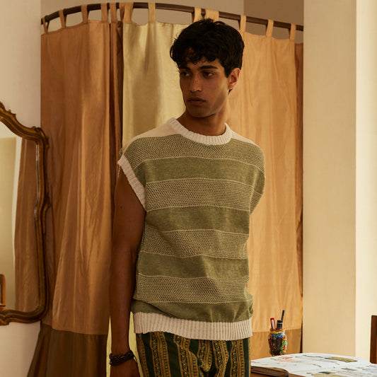 LINEN AND SILK ROUND NECK VEST